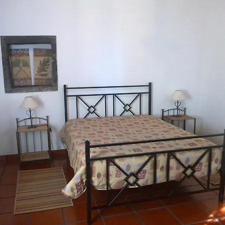 Casas Do Monte Alegre Tatil Evi